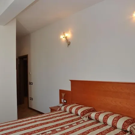 Mingaren Han/Misafirhane *