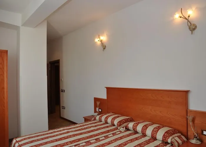 Mingaren Han/Misafirhane *